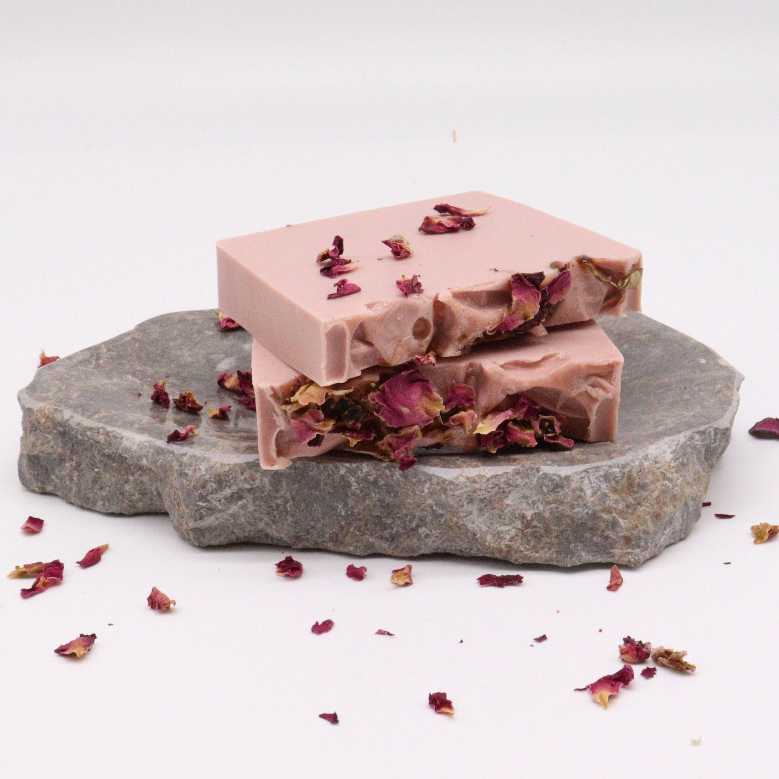 Packung mit 13 Rose & Vanille Seife